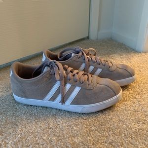 Adidas Gazelle dusty rose size 7.5